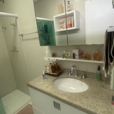 Cobertura com 166m², 4 quartos (sendo 3 suítes), 2 garagens, no bairro Trindade em Florianópolis