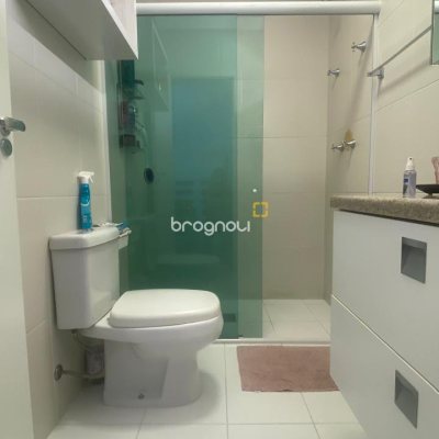 Cobertura com 166m², 4 quartos (sendo 3 suítes), 2 garagens, no bairro Trindade em Florianópolis