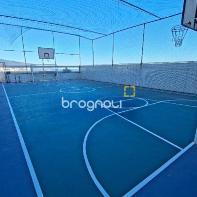 Apartamento com 75m², 2 quartos (sendo 1 suíte), 1 garagem, no bairro Estreito em Florianópolis