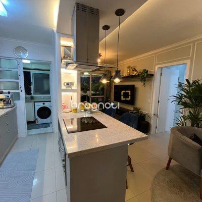 Apartamento com 87m², 3 quartos (sendo 1 suíte), 1 garagem, no bairro Kobrasol em São José