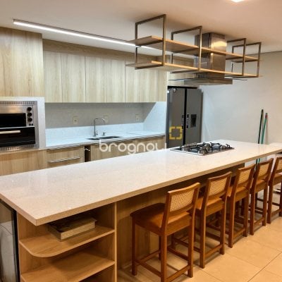 Apartamento com 87m², 3 quartos (sendo 1 suíte), 1 garagem, no bairro Kobrasol em São José
