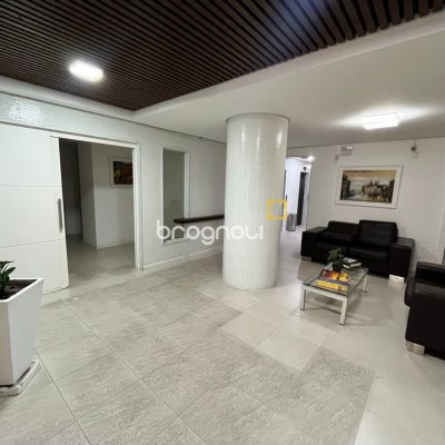 Apartamento com 87m², 3 quartos (sendo 1 suíte), 1 garagem, no bairro Kobrasol em São José