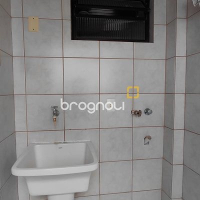 Apartamento com 70m², 2 quartos (sendo 1 suíte), 1 garagem, no bairro Ingleses em Florianópolis