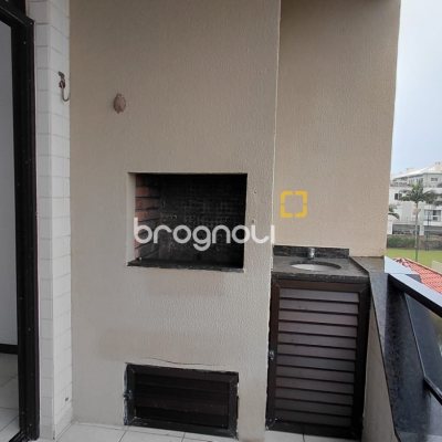 Apartamento com 70m², 2 quartos (sendo 1 suíte), 1 garagem, no bairro Ingleses em Florianópolis