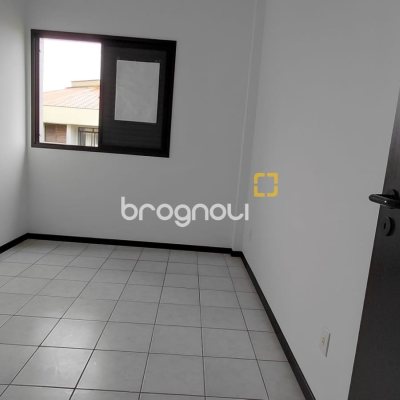 Apartamento com 70m², 2 quartos (sendo 1 suíte), 1 garagem, no bairro Ingleses em Florianópolis