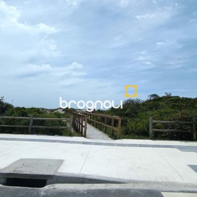Apartamento com 70m², 2 quartos (sendo 1 suíte), 1 garagem, no bairro Ingleses em Florianópolis