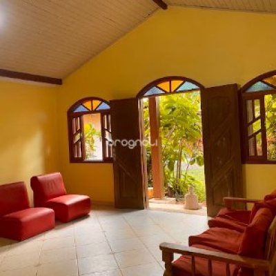 Casa com 362m², 4 quartos (sendo 4 suítes), 2 garagens, no bairro Campeche em Florianópolis