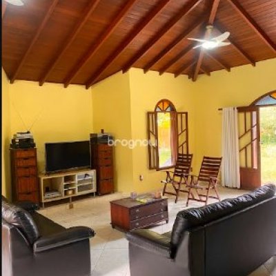 Casa com 362m², 4 quartos (sendo 4 suítes), 2 garagens, no bairro Campeche em Florianópolis