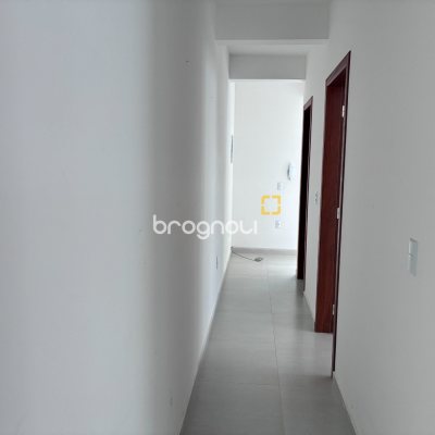 Apartamento com 86m², 3 quartos (sendo 1 suíte), 1 garagem, no bairro Pinheira em Palhoça