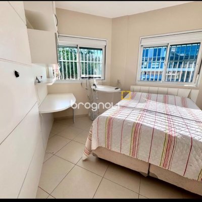 Apartamento com 130m², 3 quartos (sendo 2 suítes), 2 garagens, no bairro Campeche em Florianópolis