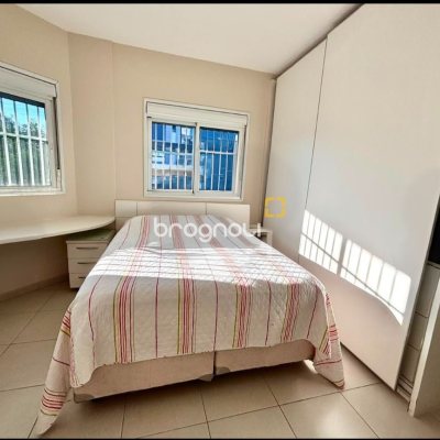 Apartamento com 130m², 3 quartos (sendo 2 suítes), 2 garagens, no bairro Campeche em Florianópolis
