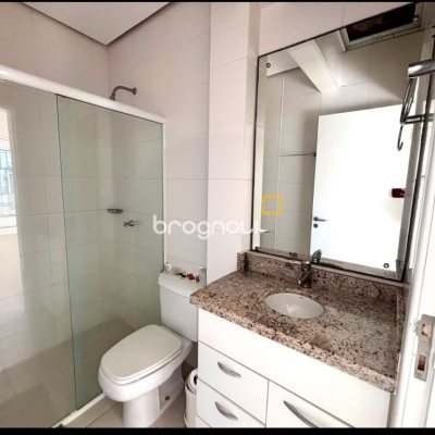 Apartamento com 130m², 3 quartos (sendo 2 suítes), 2 garagens, no bairro Campeche em Florianópolis