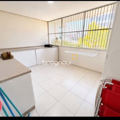 Apartamento com 130m², 3 quartos (sendo 2 suítes), 2 garagens, no bairro Campeche em Florianópolis