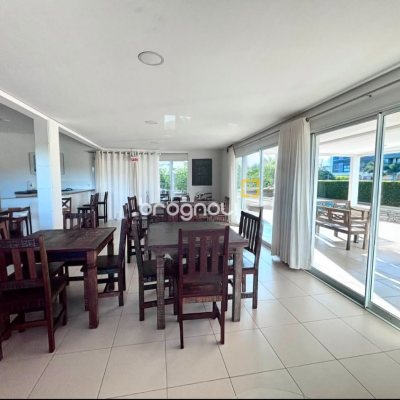 Apartamento com 130m², 3 quartos (sendo 2 suítes), 2 garagens, no bairro Campeche em Florianópolis