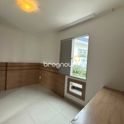 Apartamento com 51m², 2 quartos, 1 garagem, no bairro Kobrasol em São José