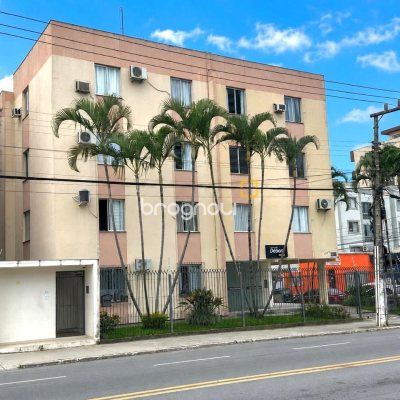 Apartamento com 51m², 2 quartos, 1 garagem, no bairro Kobrasol em São José