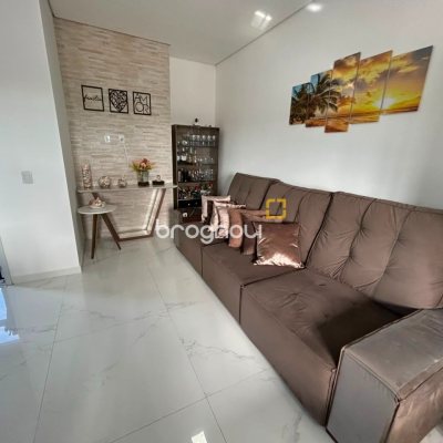 Cobertura com 97m², 2 quartos (sendo 1 suíte), 2 garagens, no bairro Ingleses em Florianópolis