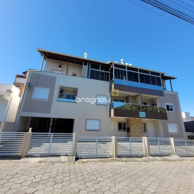 Cobertura com 97m², 2 quartos (sendo 1 suíte), 2 garagens, no bairro Ingleses em Florianópolis