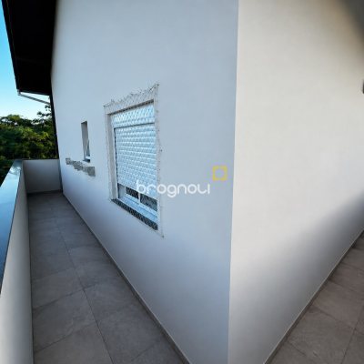 Cobertura com 97m², 2 quartos (sendo 1 suíte), 2 garagens, no bairro Ingleses em Florianópolis