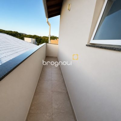 Cobertura com 97m², 2 quartos (sendo 1 suíte), 2 garagens, no bairro Ingleses em Florianópolis