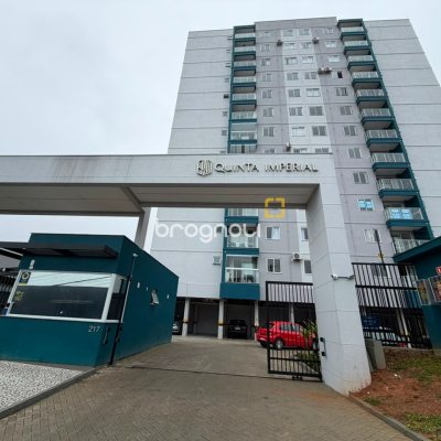 Apartamento com 53m², 2 quartos (sendo 1 suíte), 1 garagem, no bairro Ipiranga em São José