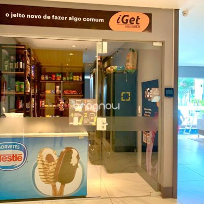 Apartamento com 73m², 2 quartos (sendo 1 suíte), 2 garagens, no bairro Agronômica em Florianópolis