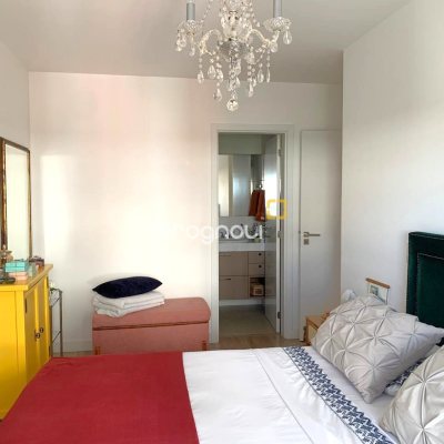 Apartamento com 73m², 2 quartos (sendo 1 suíte), 2 garagens, no bairro Agronômica em Florianópolis