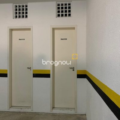Apartamento com 73m², 2 quartos (sendo 1 suíte), 2 garagens, no bairro Agronômica em Florianópolis