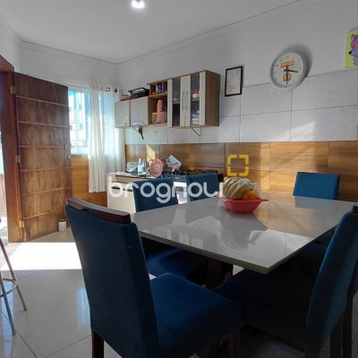 Casa com 130m², 2 quartos, 1 garagem, no bairro Ingleses em Florianópolis
