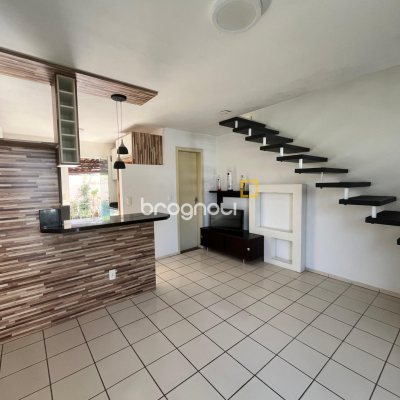 Casa com 62m², 2 quartos, 1 garagem, no bairro Sertão do Maruim em São José