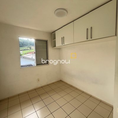 Casa com 62m², 2 quartos, 1 garagem, no bairro Sertão do Maruim em São José