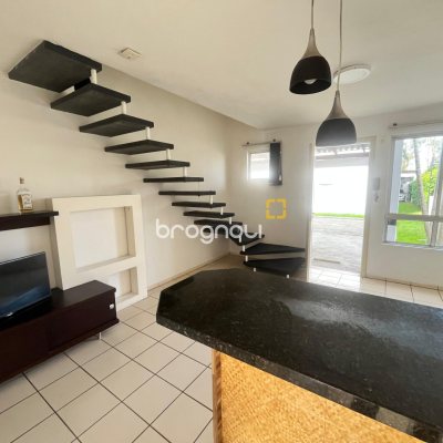 Casa com 62m², 2 quartos, 1 garagem, no bairro Sertão do Maruim em São José
