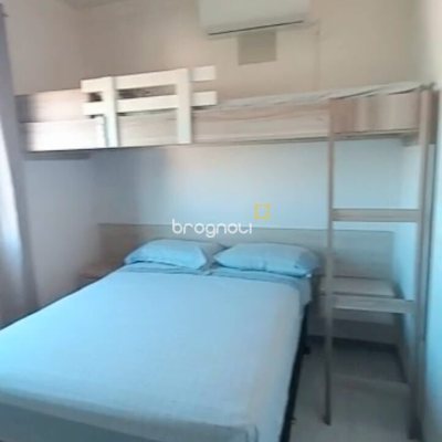Apartamento com 70m², 2 quartos (sendo 1 suíte), 1 garagem, no bairro Ingleses em Florianópolis