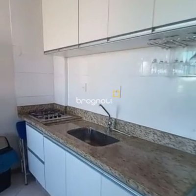 Apartamento com 70m², 2 quartos (sendo 1 suíte), 1 garagem, no bairro Ingleses em Florianópolis