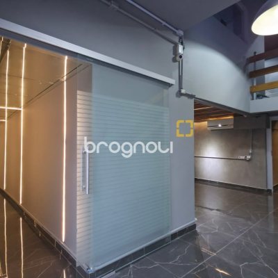 Casa Comercial com 340m², no bairro Estreito em Florianópolis