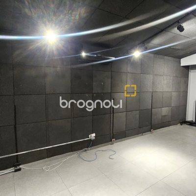 Casa Comercial com 340m², no bairro Estreito em Florianópolis