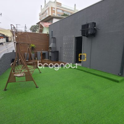 Casa Comercial com 340m², no bairro Estreito em Florianópolis