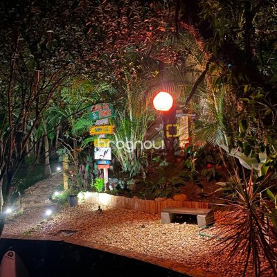 Casa com 250m², 5 quartos (sendo 1 suíte), 3 garagens, no bairro Lagoa da Conceição em Florianópolis