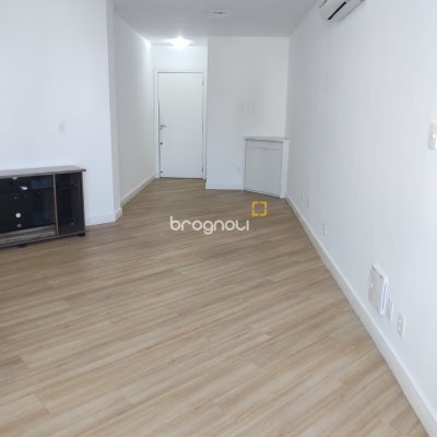 Cobertura com 83m², 3 quartos (sendo 1 suíte), 1 garagem, no bairro Carvoeira em Florianópolis