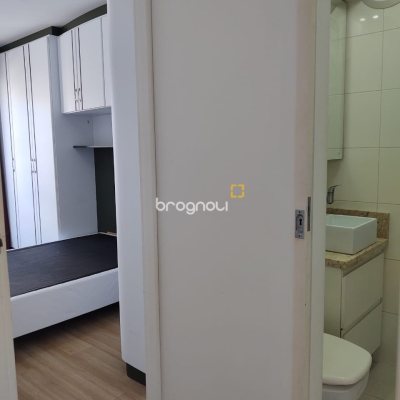 Cobertura com 83m², 3 quartos (sendo 1 suíte), 1 garagem, no bairro Carvoeira em Florianópolis