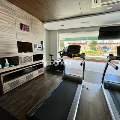 Apartamento com 93m², 2 quartos (sendo 2 suítes), 2 garagens, no bairro Agronômica em Florianópolis