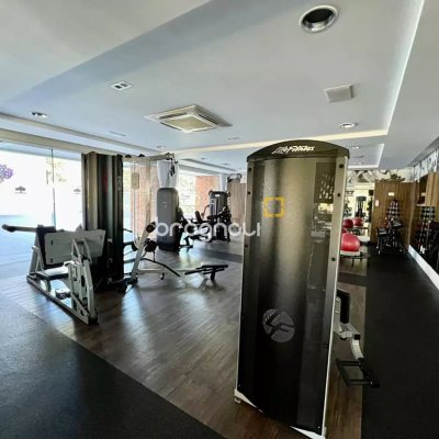 Apartamento com 93m², 2 quartos (sendo 2 suítes), 2 garagens, no bairro Agronômica em Florianópolis