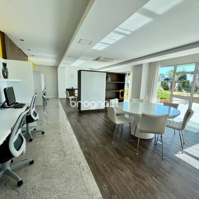 Apartamento com 93m², 2 quartos (sendo 2 suítes), 2 garagens, no bairro Agronômica em Florianópolis
