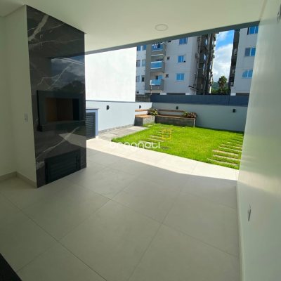Casa de Condomínio com 152m², 3 quartos (sendo 1 suíte), 1 garagem, no bairro Beira Rio em Biguaçu