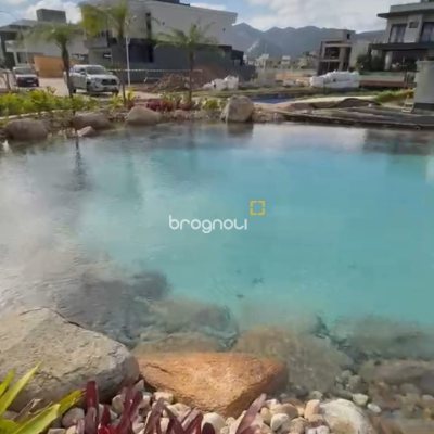 Casa de Condomínio com 152m², 3 quartos (sendo 1 suíte), 1 garagem, no bairro Beira Rio em Biguaçu