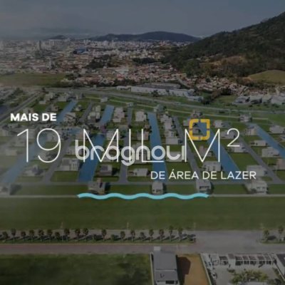 Casa de Condomínio com 152m², 3 quartos (sendo 1 suíte), 1 garagem, no bairro Beira Rio em Biguaçu
