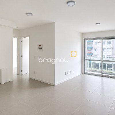 Apartamento com 53m², 2 quartos (sendo 1 suíte), 1 garagem, no bairro Ipiranga em São José