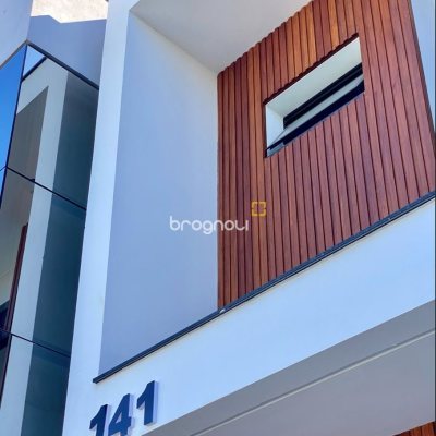 Casa de Condomínio com 194m², 3 quartos (sendo 1 suíte), 2 garagens, no bairro Beira Rio em Biguaçu