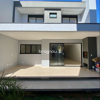 Casa de Condomínio com 194m², 3 quartos (sendo 1 suíte), 2 garagens, no bairro Beira Rio em Biguaçu