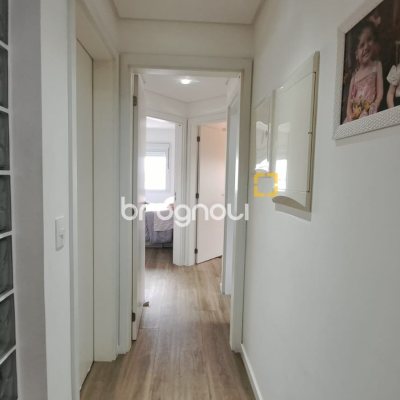 Apartamento com 81m², 3 quartos (sendo 1 suíte), 4 garagens, no bairro Abraão em Florianópolis